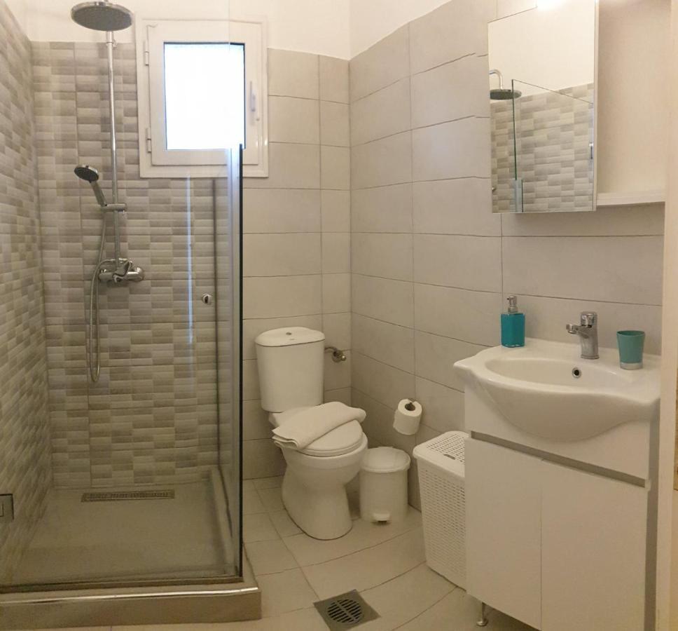 Michael Apartments Alepou Luaran gambar