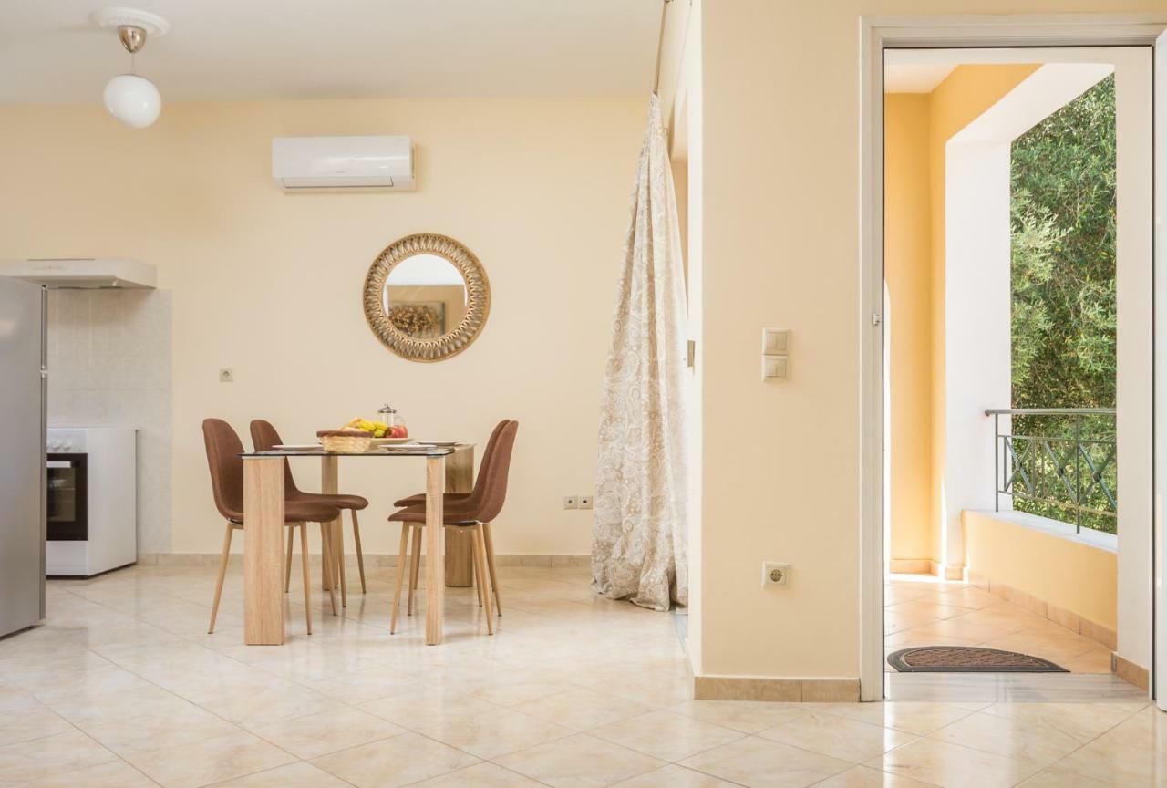 Michael Apartments Alepou Luaran gambar